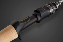 Charger l'image dans la galerie, Megabass Levante Casting